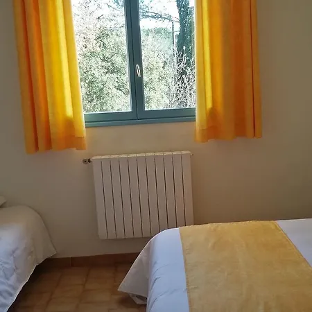 Restaurant Les 3 Chenes Hotell 2*
