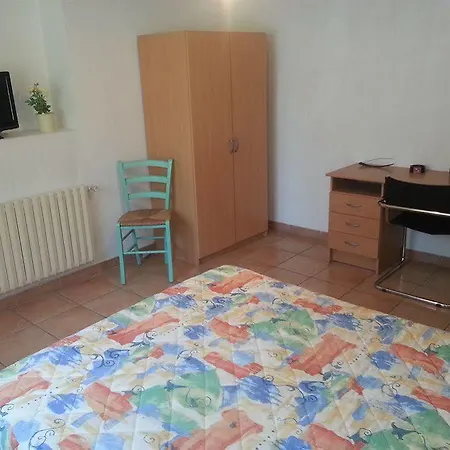 Restaurant Les 3 Chenes 2* Fréjus