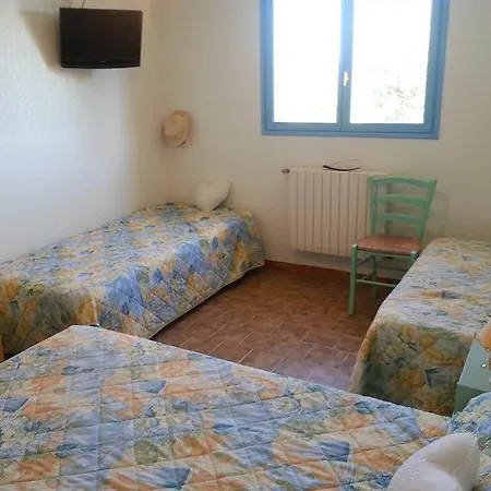 Restaurant Les 3 Chenes Szálloda Fréjus