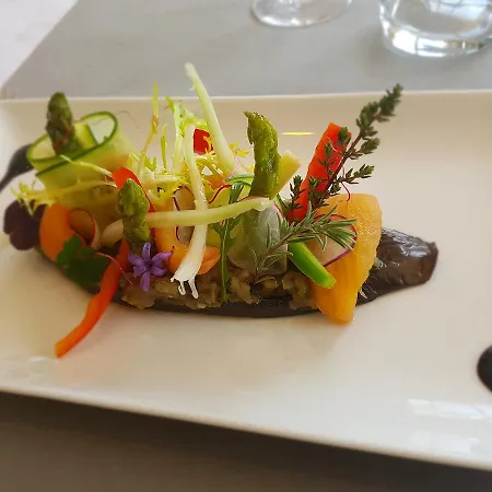 Restaurant Les 3 Chenes 2* Frejus