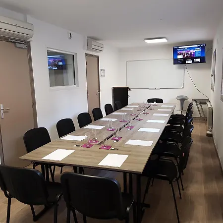 Szálloda Restaurant Les 3 Chenes