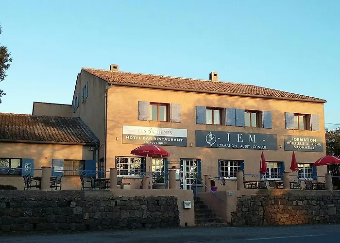 מלון Restaurant Les 3 Chenes