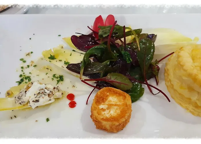מלון Restaurant Les 3 Chenes Fréjus